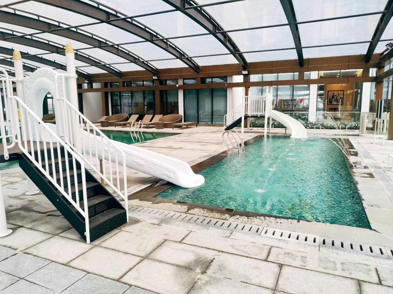 Hi-Home Suites - Vinhomes Metropolis Hanoi Zewnętrze zdjęcie